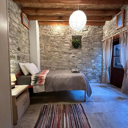 Teleport Coliving Cyprus Homestay Pano Lefkara
