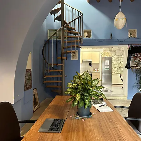 Teleport Coliving Cyprus منزل للإقامة