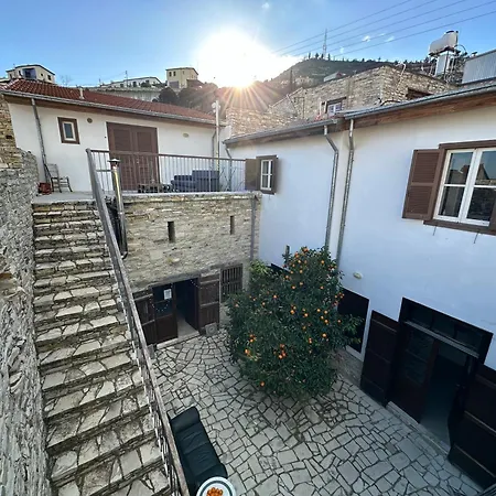Teleport Coliving Cyprus * Пано-Лефкара