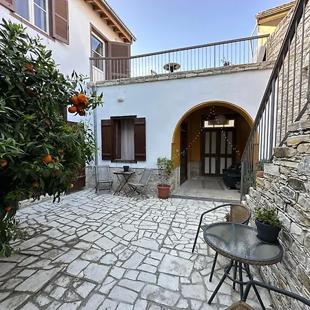 Teleport Coliving Cyprus Проживание в семье *