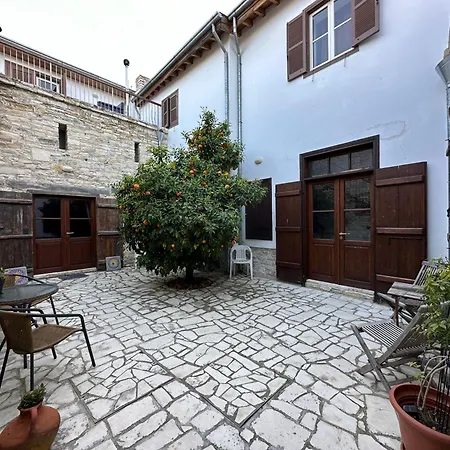 Teleport Coliving Cyprus Проживание в семье Пано-Лефкара